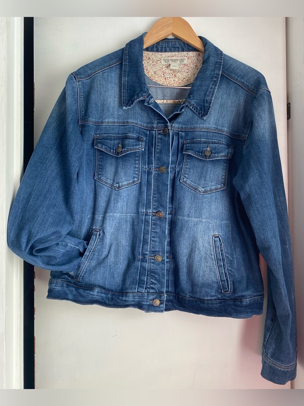 Vintage America Blues Women's Lg Blue Button Jacket 6 Pockets Distressed